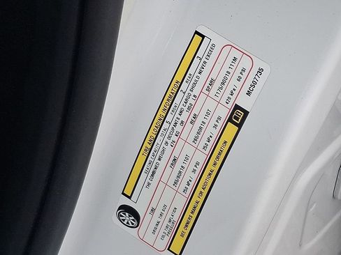 Used 2021 Jeep Grand Cherokee Limited w/ Luxury Group II image 28