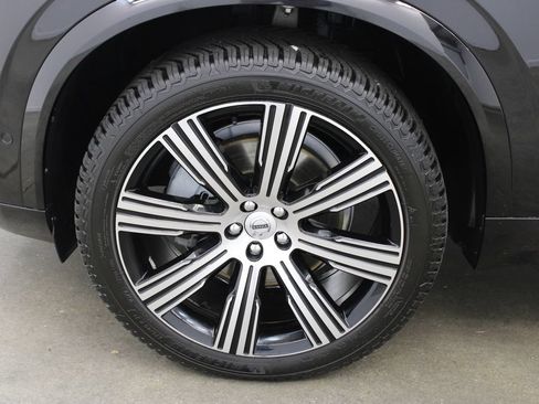 Used 2023 Volvo XC90 B6 Ultimate w/ Lounge Package AWD/4WD image 31