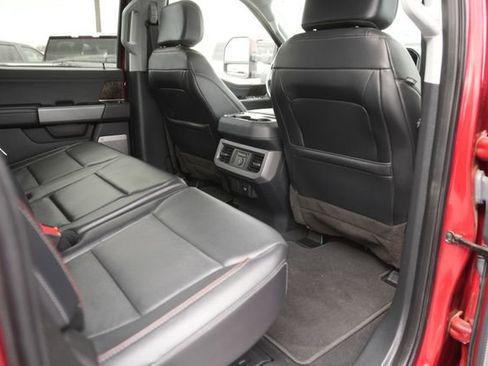 Used 2023 Ford F350 Lariat image 14