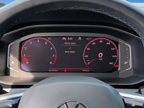 Used 2025 Volkswagen Jetta GLI Autobahn FWD image 18