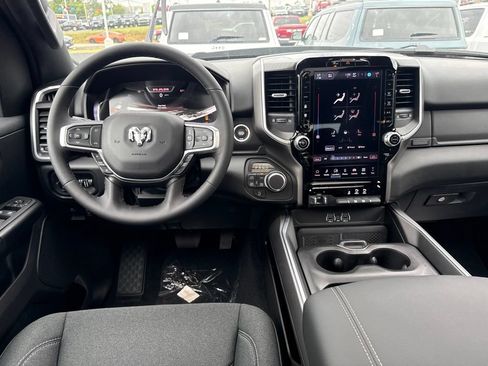 New 2026 RAM 1500 Big Horn AWD/4WD image 18