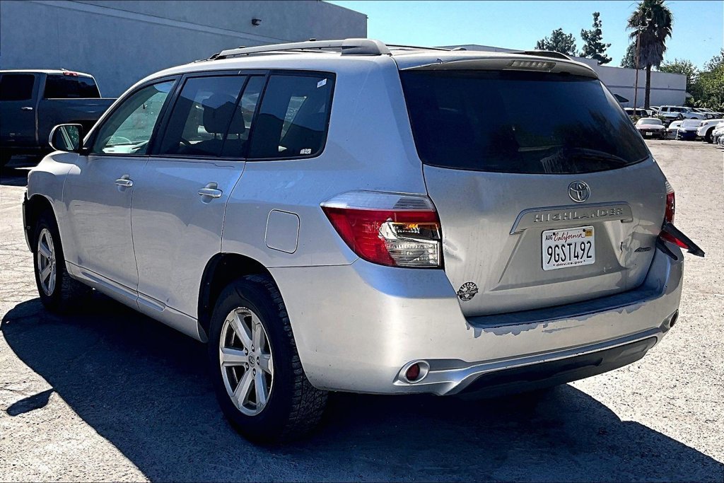 Used 2010 Toyota Highlander 4WD w/ Extra Value Pkg 2 image 6