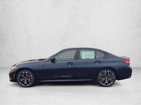 New 2026 BMW 330i Sedan w/ M Sport Package image 5
