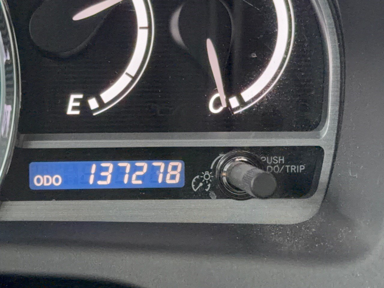 Used 2010 Toyota Venza w/ Convenience Pkg FWD image 26
