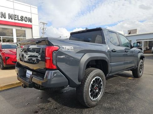 New 2025 Toyota Tacoma TRD Off-Road image 13