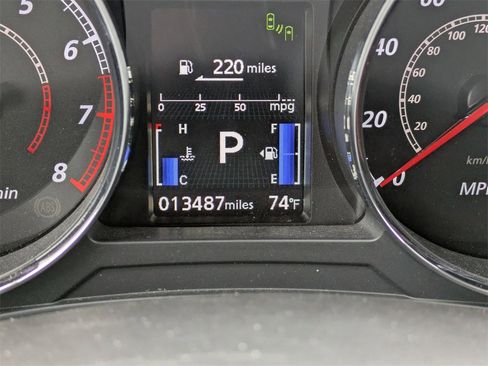 Used 2025 Mitsubishi Outlander Sport SE image 16