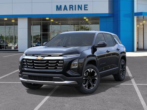New 2027 Chevrolet Equinox LT w/ LPO, Floor Liner Package FWD image 6