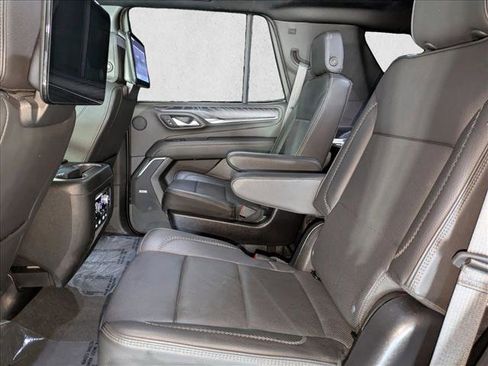 Used 2023 GMC Yukon Denali w/ Denali Reserve Package AWD/4WD image 16