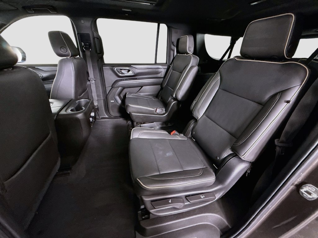 Used 2021 GMC Yukon XL SLT w/ SLT Premium Package AWD/4WD image 24