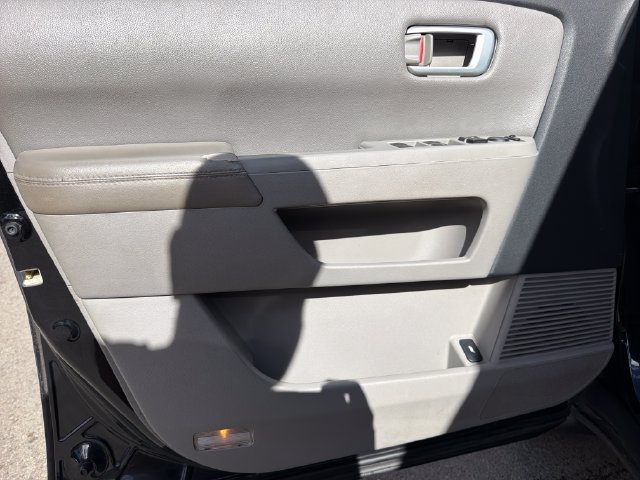 Used 2011 Honda Pilot EX image 10