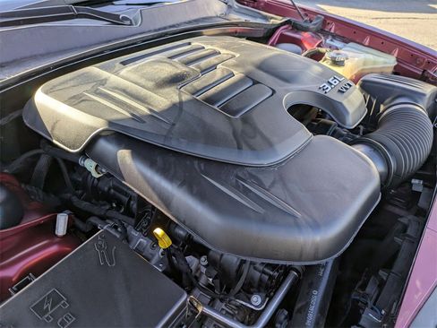 Used 2023 Chrysler 300 S image 36