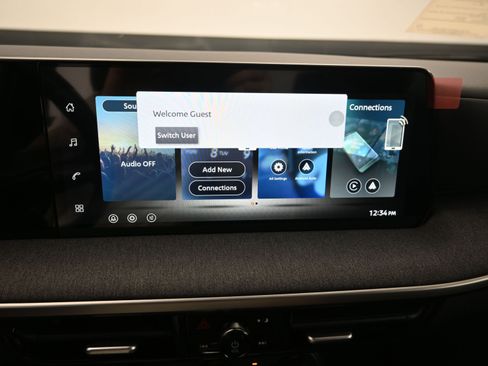 New 2026 Nissan Kicks S image 7