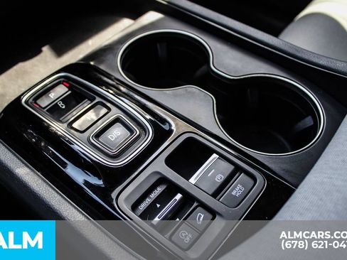 Used 2024 Honda Pilot LX image 35