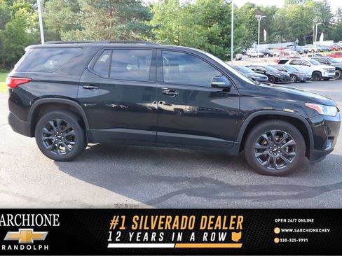 Used 2021 Chevrolet Traverse RS w/ LPO, Floor Liner Package AWD/4WD image 1