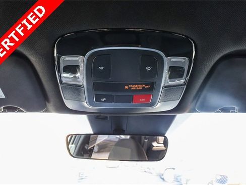 Certified 2025 Hyundai Santa Cruz SE image 17