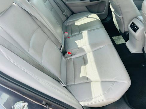 Used 2016 Honda Accord EX-L image 31