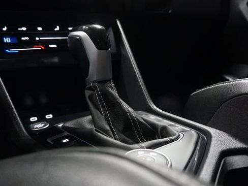 Certified 2023 Volkswagen Tiguan SE R-Line image 23