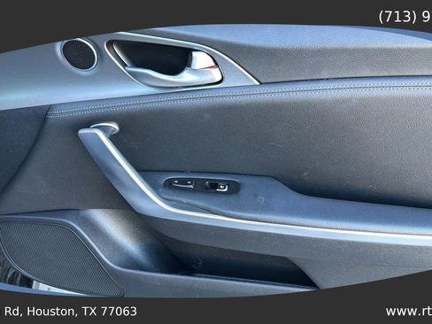 Used 2019 Kia Stinger GT image 38