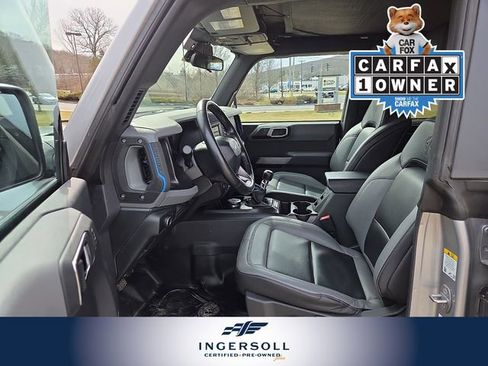 Used 2022 Ford Bronco Black Diamond image 16