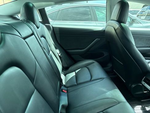 Used 2019 Tesla Model 3 Long Range AWD/4WD image 4