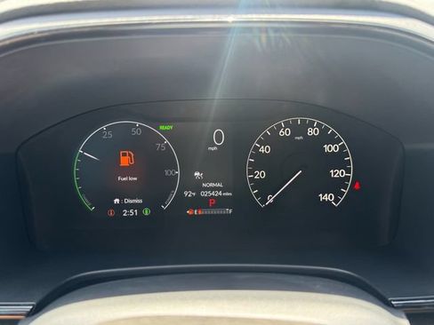 Used 2025 Honda CR-V Sport image 24