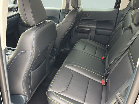 Used 2025 Ford Maverick Lobo AWD/4WD image 14