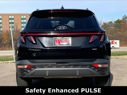 Used 2024 Hyundai Tucson Limited image 3