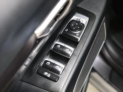 Used 2025 Kia Telluride S AWD/4WD image 20