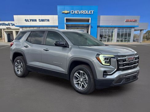 Used 2025 GMC Terrain Elevation image 3