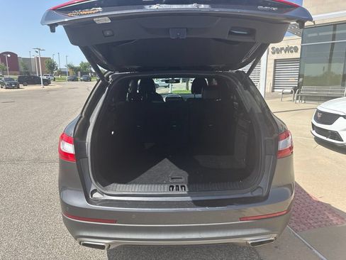 Used 2018 Lincoln MKX Select w/ Select Plus Package FWD image 7