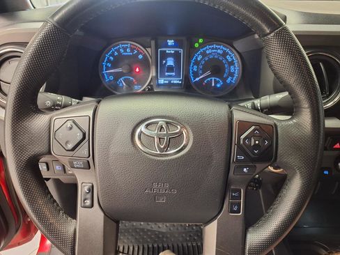 Used 2021 Toyota Tacoma 4x4 Double Cab image 22