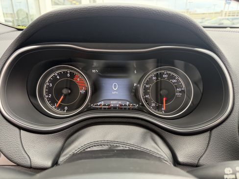 Used 2021 Jeep Cherokee Latitude Lux 80th Anniv w/ Quick Order Package 2YU 80th AWD/4WD image 45