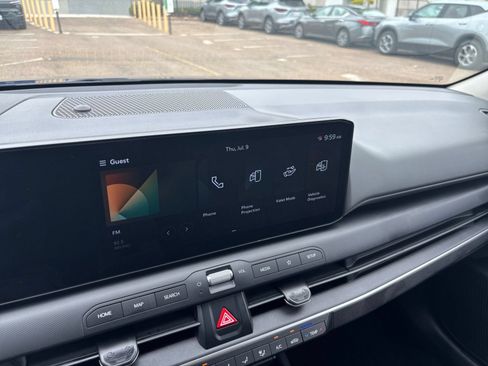 Used 2025 Kia K4 FWD image 16
