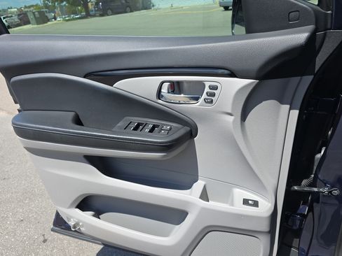 Certified 2017 Honda Ridgeline RTL-E image 26