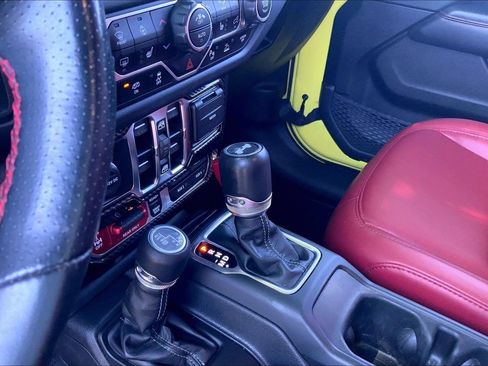 Used 2024 Jeep Wrangler Unlimited Rubicon 392 AWD/4WD image 13
