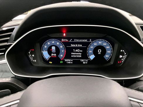 Used 2025 Audi Q3 2.0T Premium AWD/4WD image 25