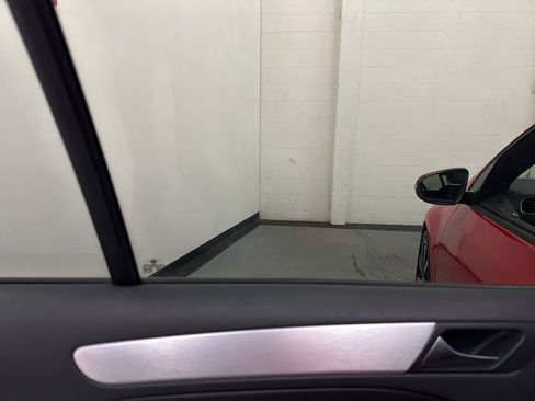 Used 2012 Volkswagen GTI 4-Door FWD image 40