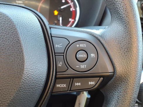 Used 2023 Toyota RAV4 LE image 14