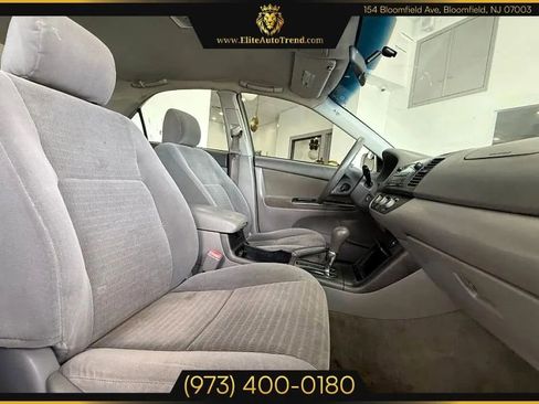 Used 2006 Toyota Camry LE image 15