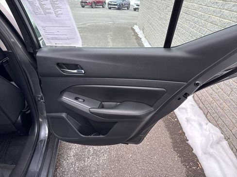 Used 2022 Nissan Altima 2.5 SV image 13