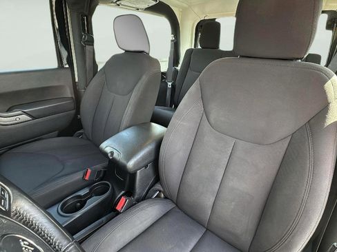 Used 2017 Jeep Wrangler Sport w/ Quick Order Package 24S image 11
