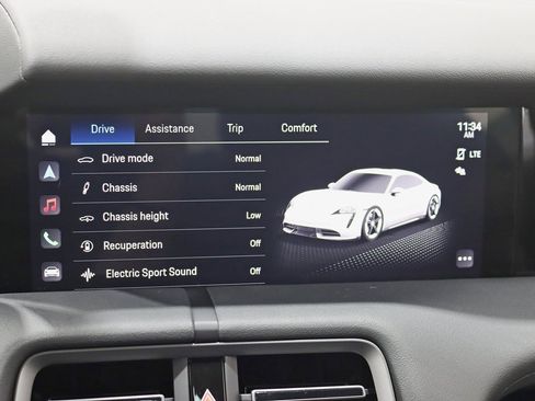 Used 2023 Porsche Taycan 4S w/ Premium Package image 22