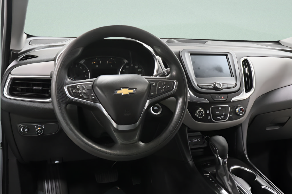 Used 2024 Chevrolet Equinox LS w/ LS Convenience Package AWD/4WD image 8