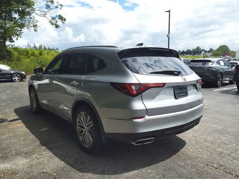 Used 2022 Acura MDX SH-AWD w/ Advance Package image 5