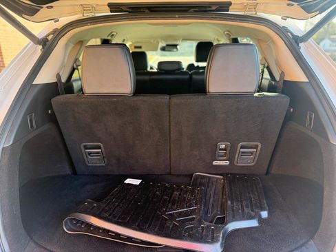 Used 2018 MAZDA CX-9 Touring image 32