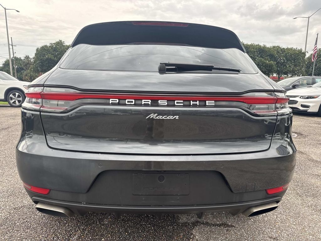 Used 2020 Porsche Macan AWD/4WD image 7