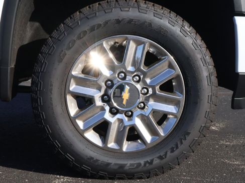 New 2026 Chevrolet Silverado 2500 High Country w/ Technology Package image 25