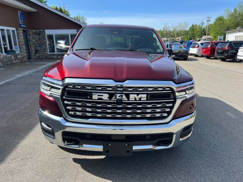 Used 2025 RAM 1500 Limited AWD/4WD image 2
