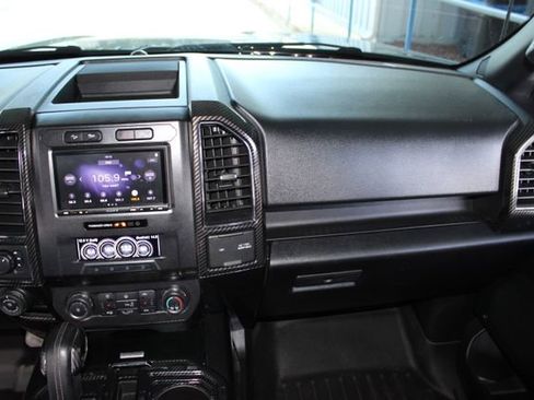 Used 2017 Ford F150 XLT w/ Equipment Group 302A Luxury AWD/4WD image 22