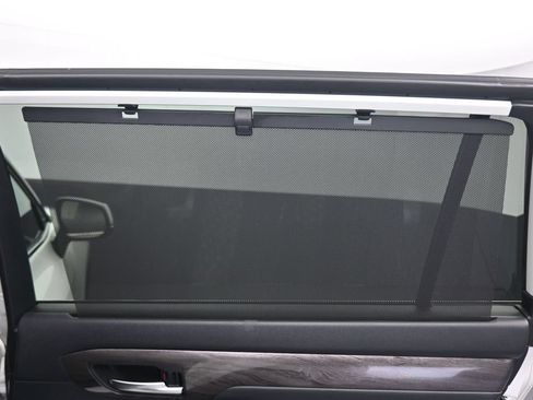 Used 2021 Toyota Highlander Limited AWD/4WD image 46